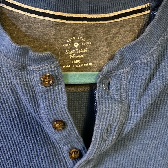 Men’s Blue Maker’s Mark Henley Long sleeve Size LARGE - Picture 3 of 5